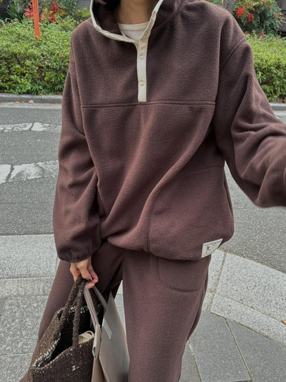color:Brown