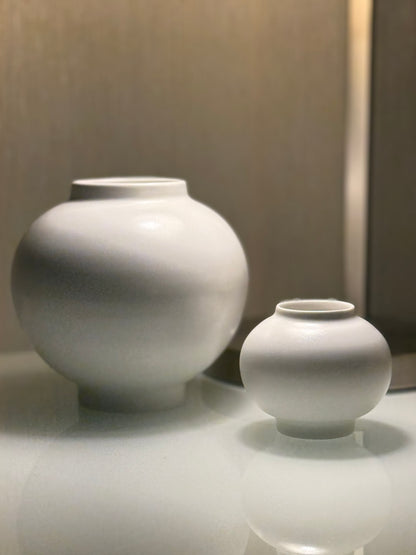 Moon Jar by Yoon Ceramic