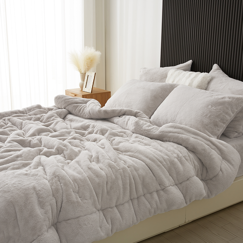 KOZA Marshmallow Plush Comforter