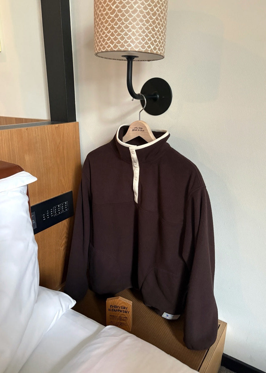 color:Brown