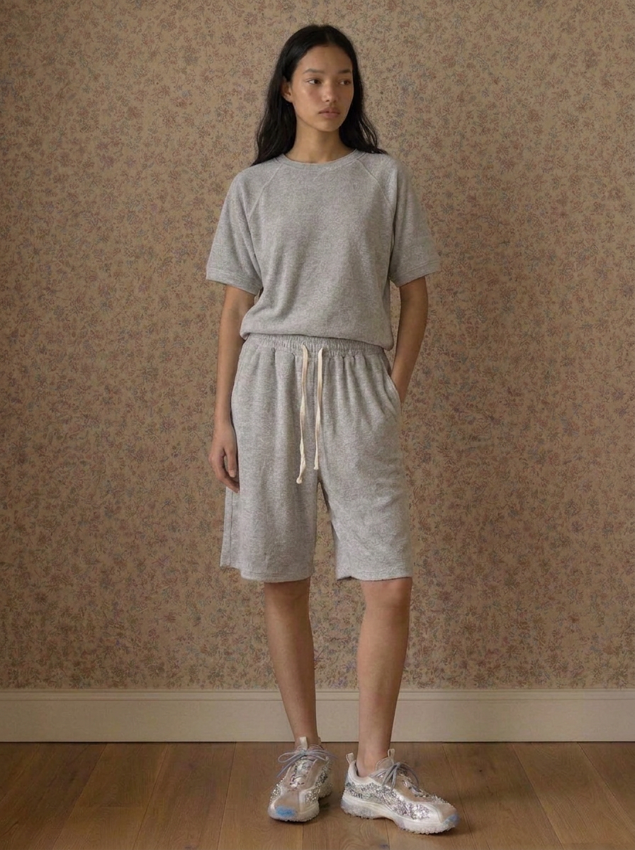 color:Gray
