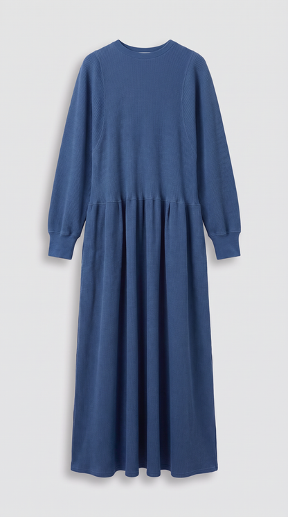 color:Blue